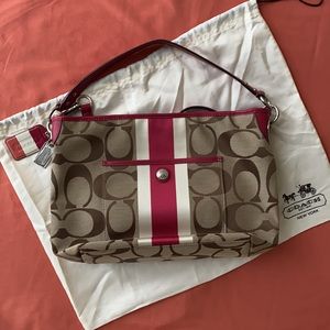 COACH 10055 Hamptons Weekend Shoulder Bag